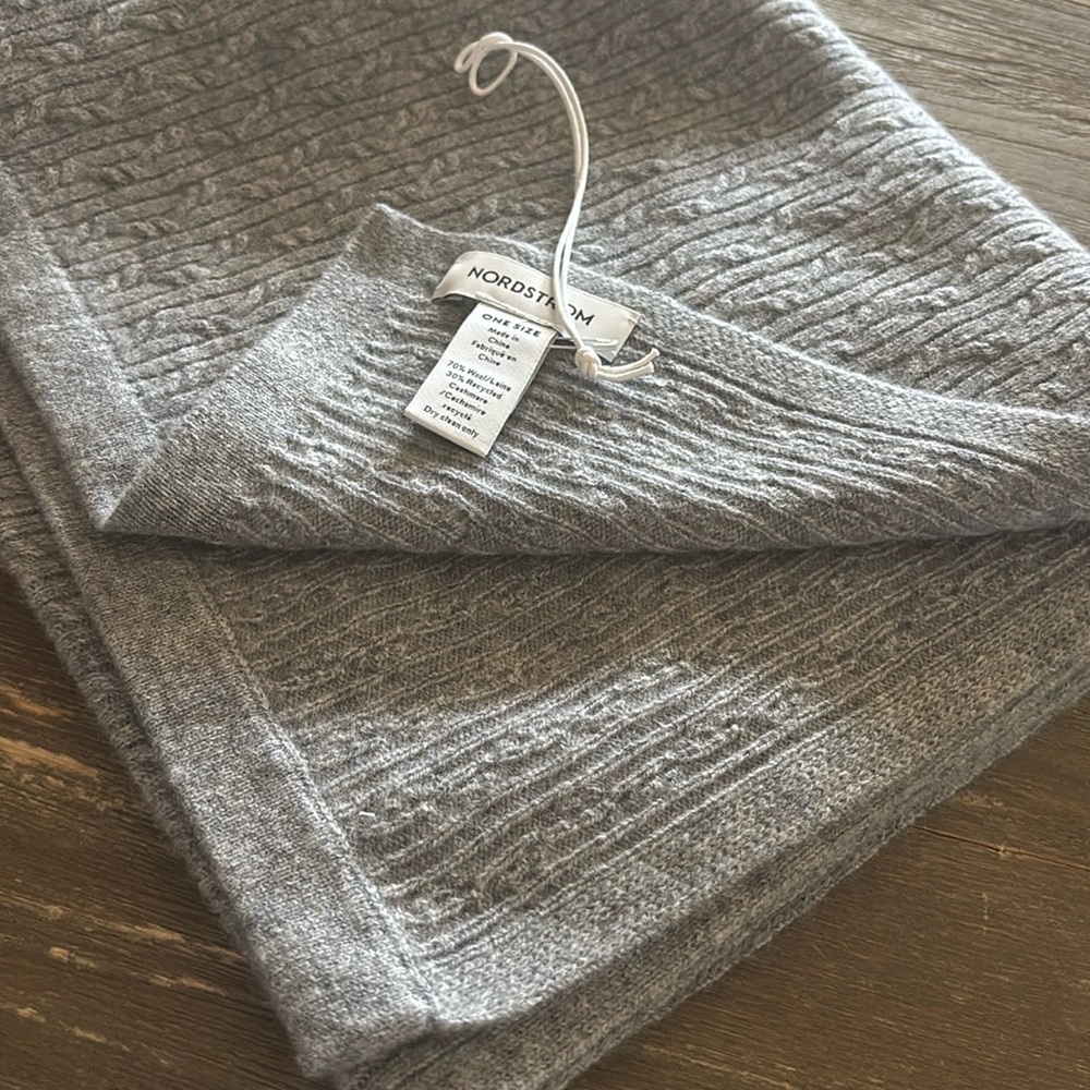 Nordstrom Gray Crewneck Sweater with Chunky Knit